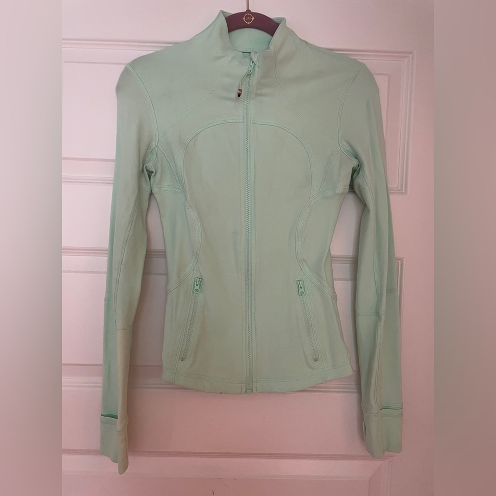 Seafoam green lululemon Define Jacket size 4